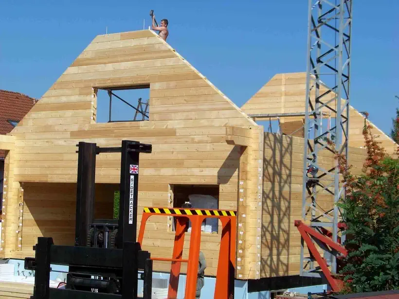 Wohnhaus aus Holz - Blockhausbau