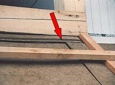 Luftundichtheit bei einem Unterdach aus Holzfaserdämmplatten